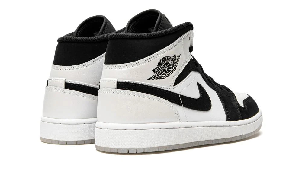Jordan 1 Mid Diamond Shorts - OnSize